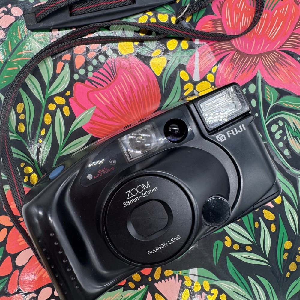 Fujifilm‎ DL-900 Zoom Date 35mm Film Camera Fujinon 38-85mm Lens Black Vintage